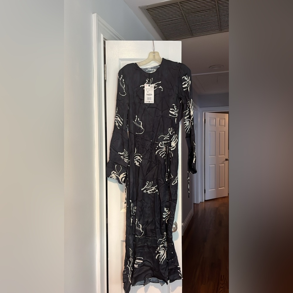 Zara Black and White Sheath Dress with Bishop Sleeves
